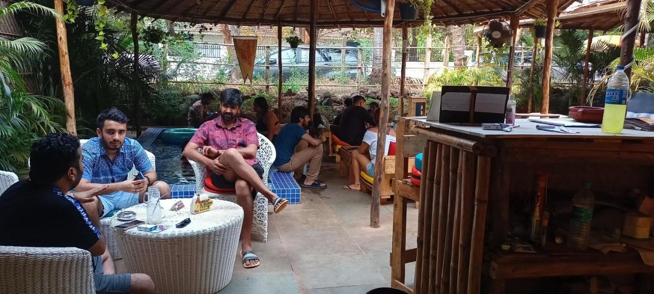 Red Monkeys Hostel Arambol Ngoại thất bức ảnh