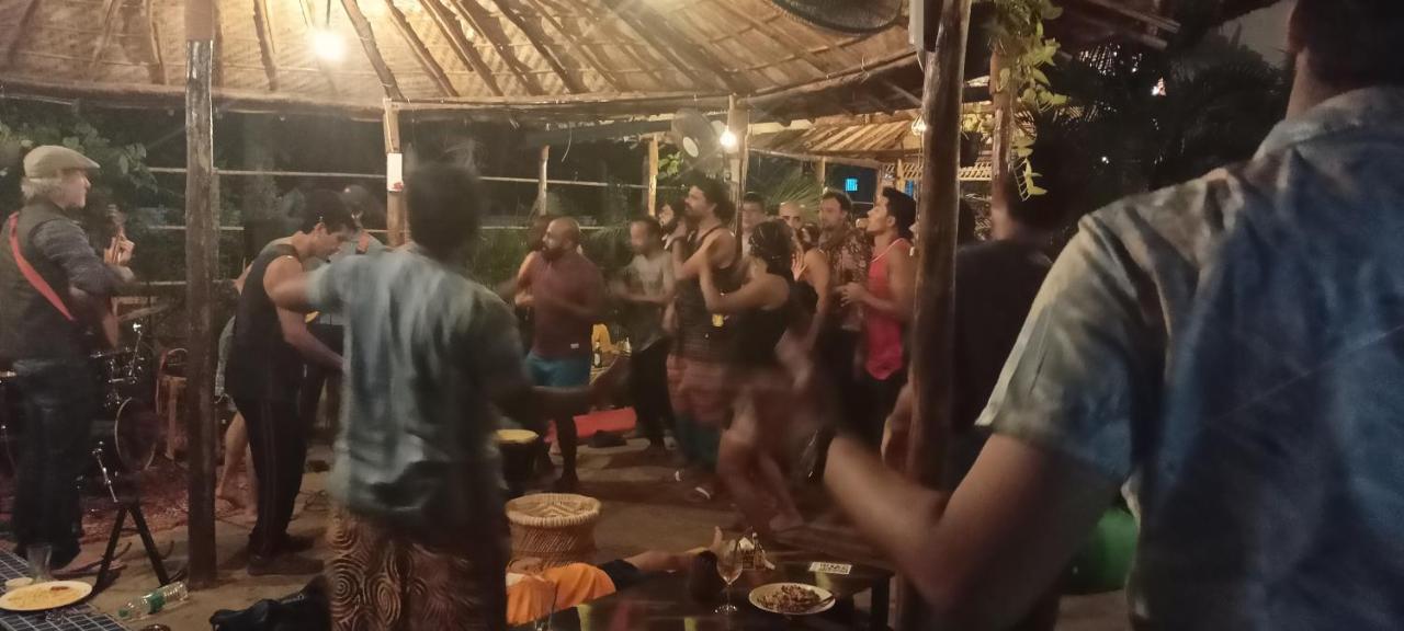 Red Monkeys Hostel Arambol Ngoại thất bức ảnh