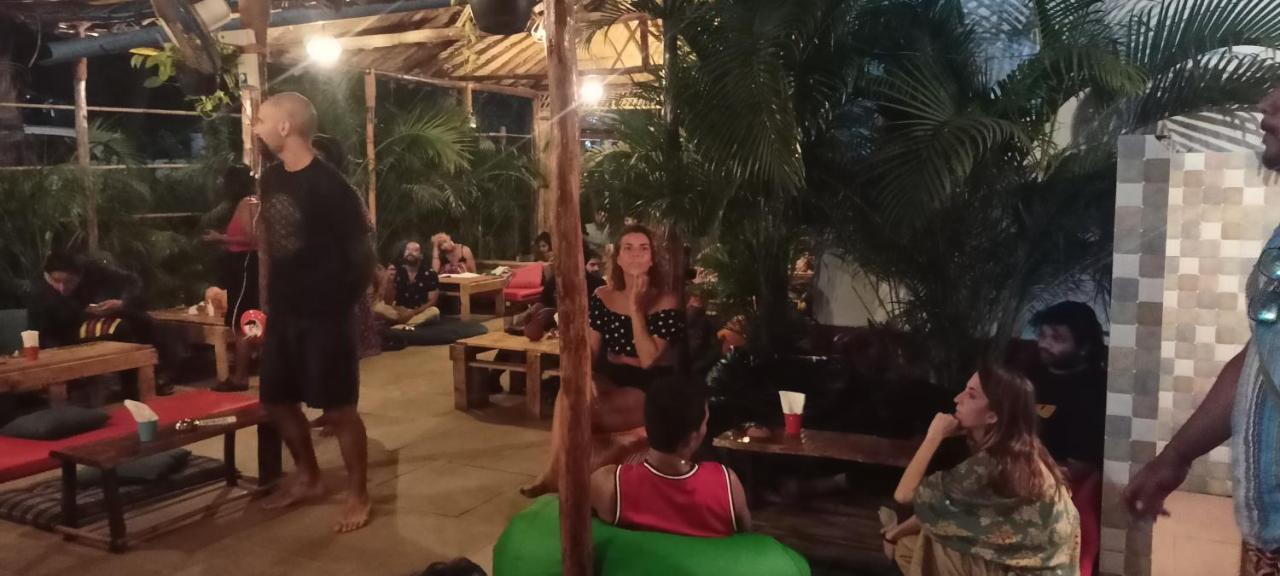 Red Monkeys Hostel Arambol Ngoại thất bức ảnh