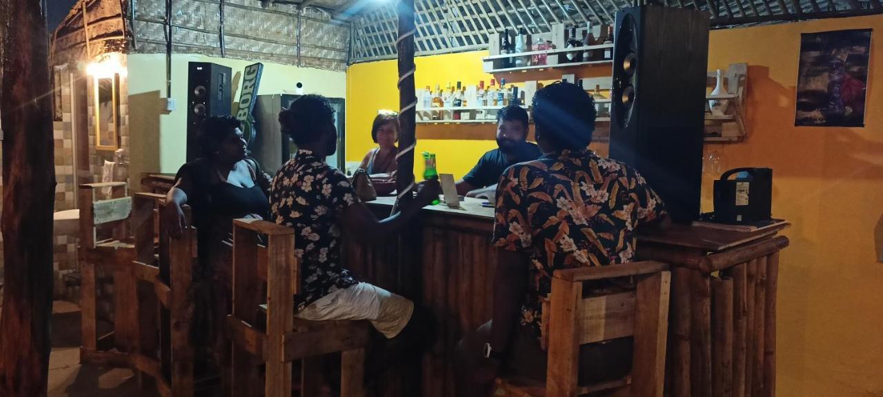 Red Monkeys Hostel Arambol Ngoại thất bức ảnh