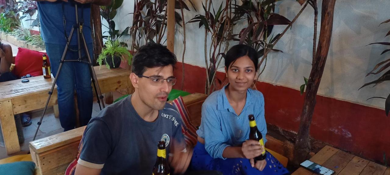 Red Monkeys Hostel Arambol Ngoại thất bức ảnh